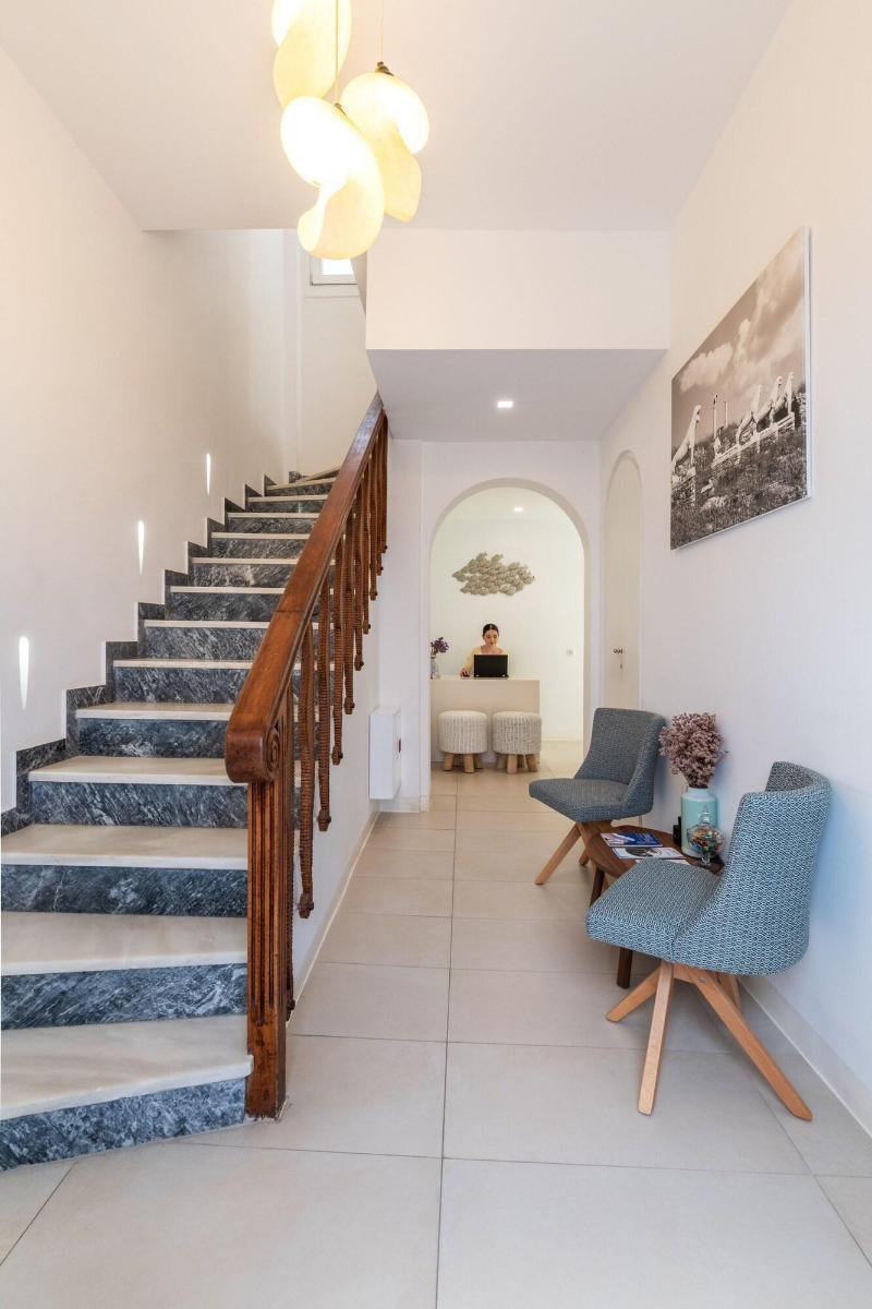 Bluetopia Suites Mykonos Town Esterno foto