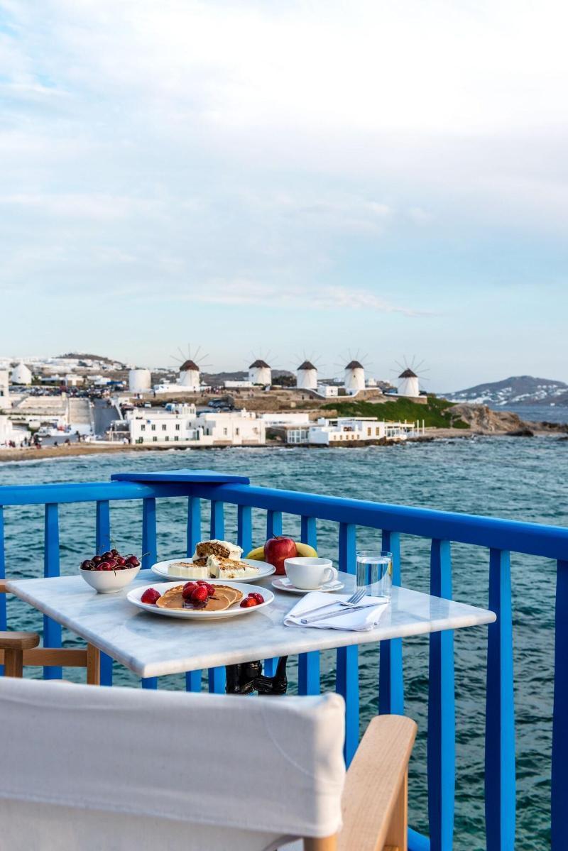 Bluetopia Suites Mykonos Town Esterno foto
