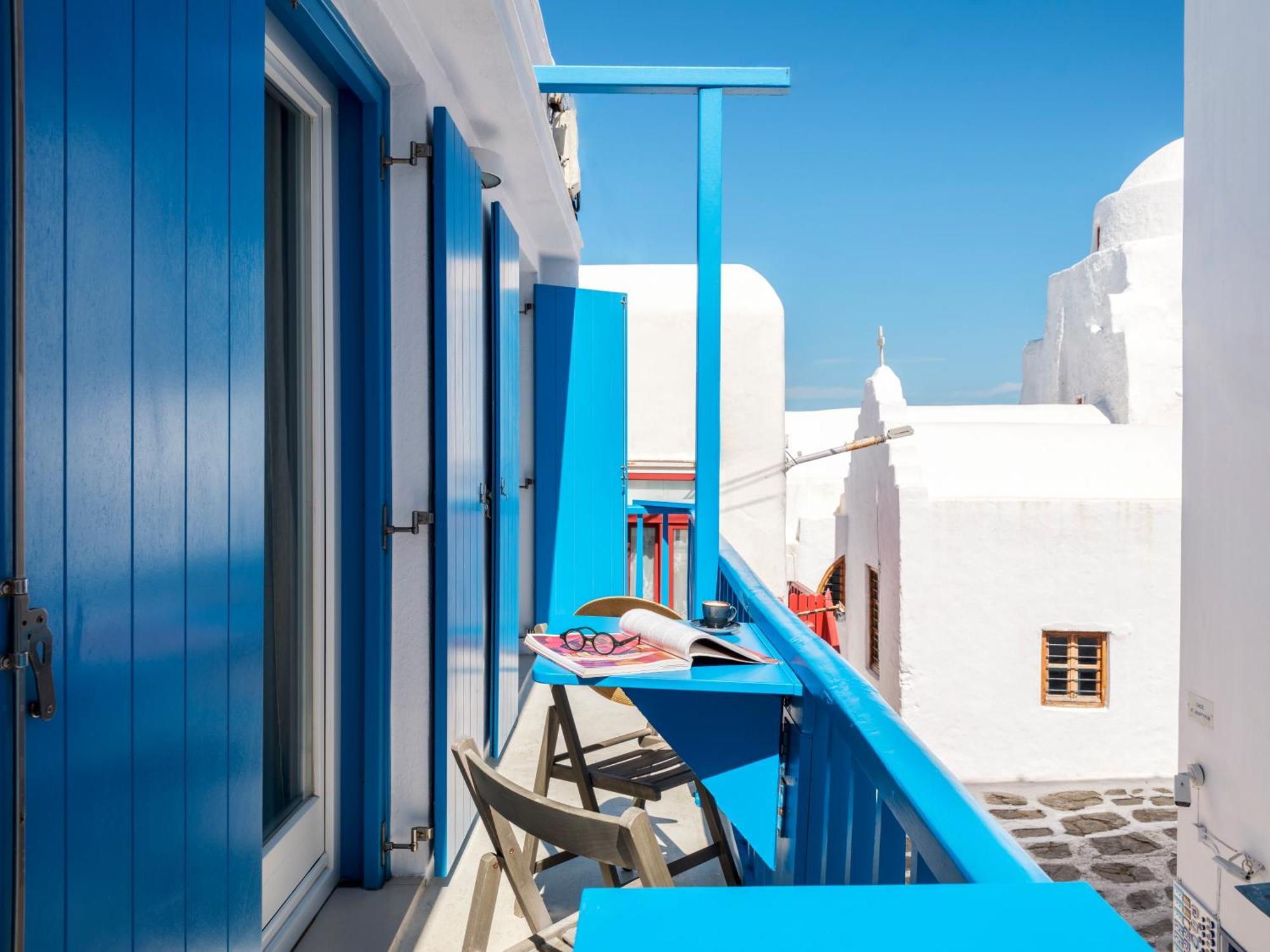 Bluetopia Suites Mykonos Town Esterno foto