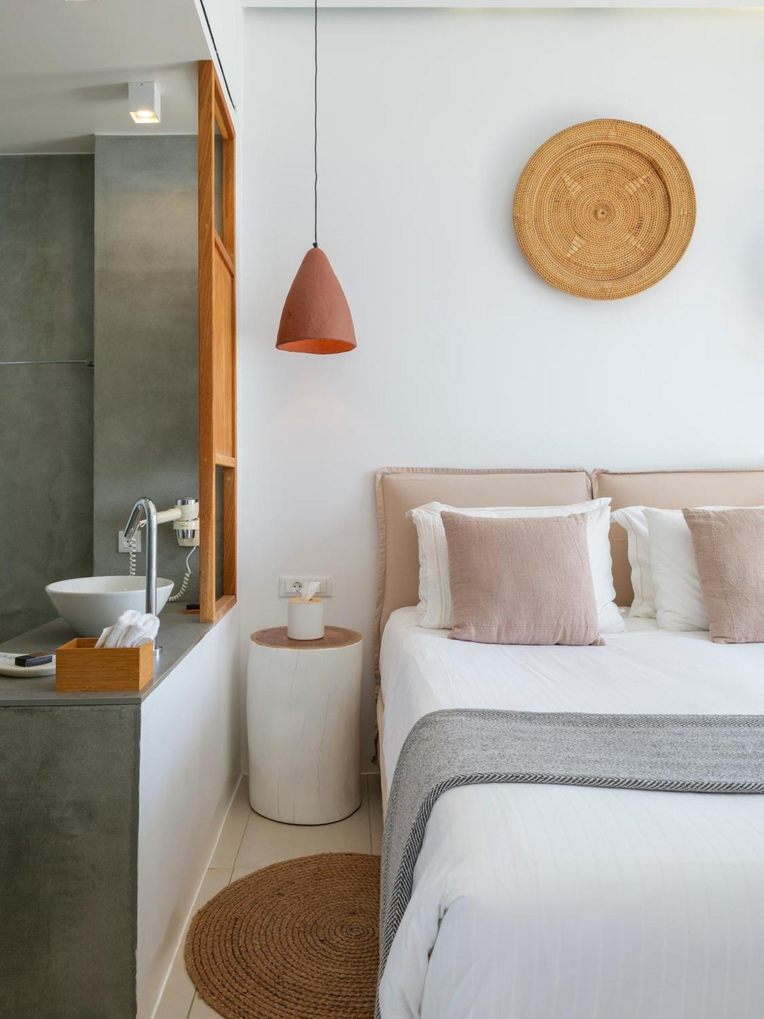 Bluetopia Suites Mykonos Town Esterno foto